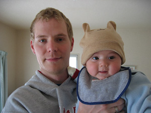 feb2006-noa-and-dad.jpg